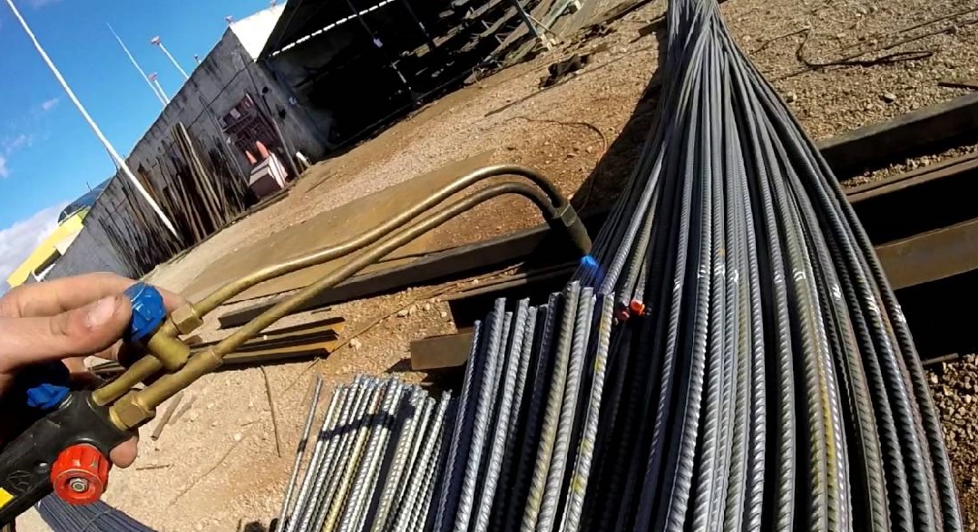 Резка арматуры